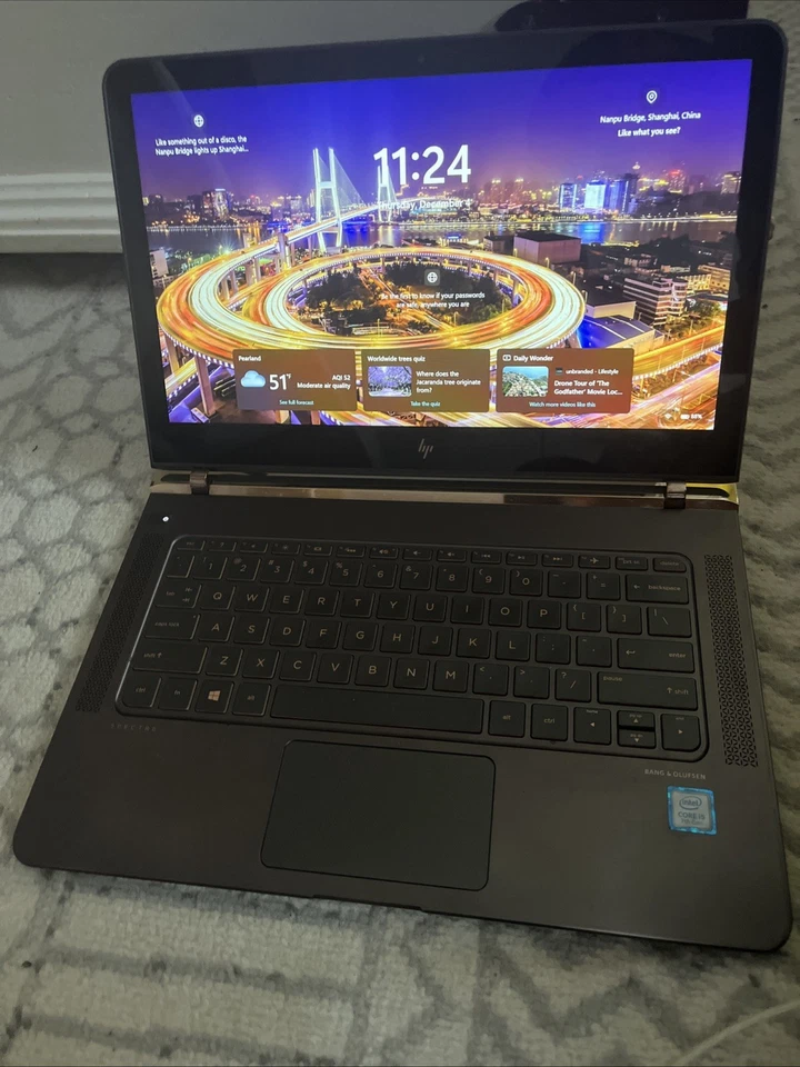 HP Spectre 13T-V100 CTO 13.3" 8GB 256GB SSD Win11H, Corei5 7ª Gen, Batería Nueva Foto 1 de 4