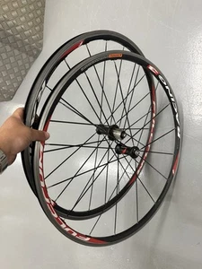 Fulcrum Racing 3 Clincher Rennrad Laufradsatz - Bild 1 von 16