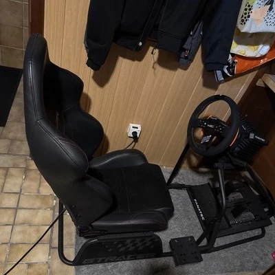 SIM Rig von Fanatec WRC Edition + Sitzgestell Für Xbox 5NM  - Bild 1 von 3