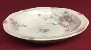 Theo. Haviland Limoges Schleiger 342-5 5" Fruit/Dessert Bowl - Picture 1 of 3