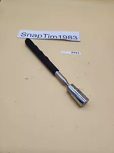 Herramienta de recogida Craftsman Long Magnetic 46946 con luz. USA - Imagen 1 de 5