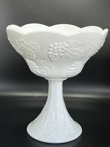 Vintage Indiana Harvest Grape Milk Glass White Fenton Vase Bowl Comport - Picture 1 of 7