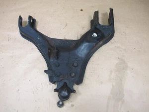 🥇99-01 ISUZU VEHICROSS FRONT LEFT LOWER CONTROL ARM OEM - Foto 1 di 12