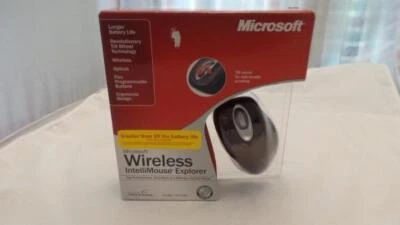 Microsoft Wireless Intellimouse Explorer SE - Crimson (M03-00069) - Image 1 of 2