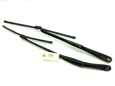 BMW 750I 2016-2019 brazo limpiaparabrisas con juego de cuchillas OEM. Foto 1 de 4