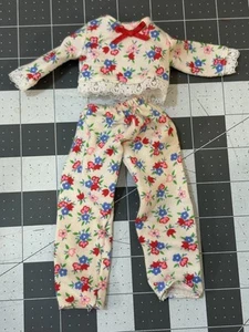 Vintage 1996 Mattel Barbie “Fashion Avenue Lingerie- Floral PJ’s” #14292 - Picture 1 of 2