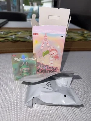 Dije de teléfono Pop Mart Big Into Energy Labubu - Serenidad - Bolsa sellada + Tarjeta Foto 1 de 2