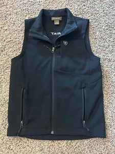 Ariat Boy’s M 10/12 Vernon 2.0 Softshell Water Resistant Black Vest #10024058 - Picture 1 of 3