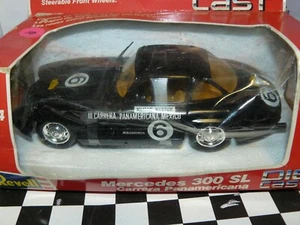1/24  -  1/25 ( IT )  model of  a Mercedes 300SL race car # 6 - Picture 1 of 2