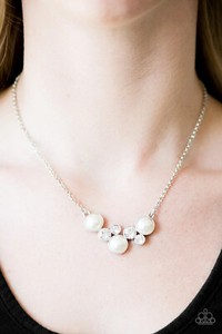 Pop The Bubbly White Necklace Paparazzi New