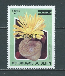 BENIN 2009-ovp 1000/200F - FLOWER -OVERPRINT - MNH - Bild 1 von 1