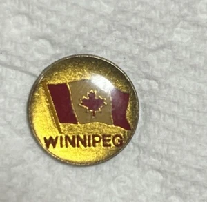 Vintage Winnipeg Kanada Flagge Ahornblatt kanadischer goldfarbener Hut Weste Anstecknadel rund - Bild 1 von 3
