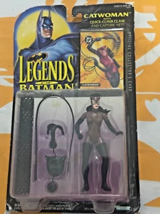 LEGENDS OF BATMAN CATWOMAN WITH QUICK-CLIMB CLAW AND CAPTURE NET + CARD - Picture 1 of 12