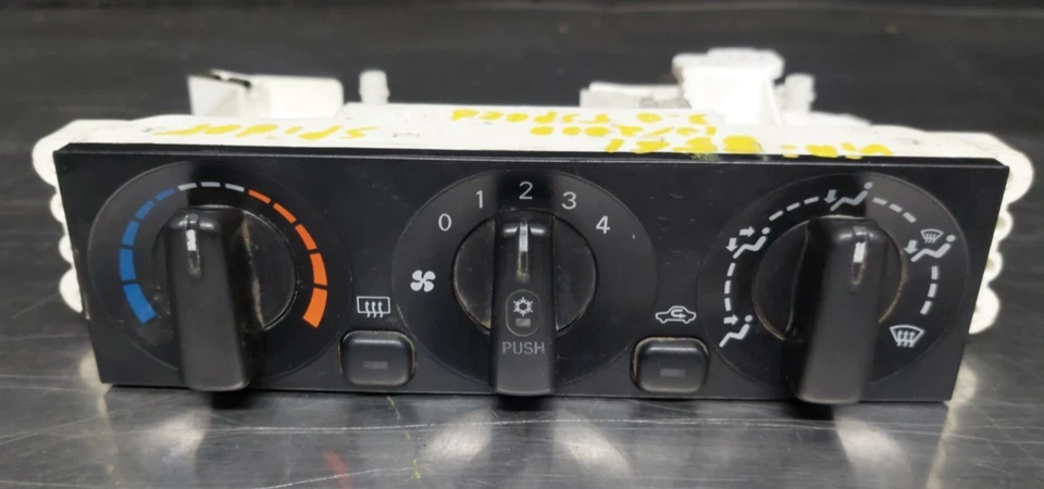 Mitsubishi Eclipse 2000-2002 calor aire acondicionado calentador temperatura climatización climatización Foto 1 de 4