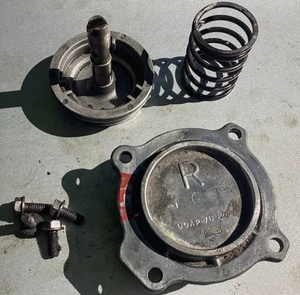 Ford C4 Auto Trans “R” Servo OEM Used with Spring & Bolts - Foto 1 di 9