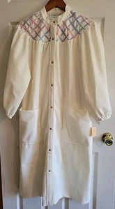 Vintage Women's Fleece Robe Sz -14 White Button Up Colorful Lace Top NWT - Picture 1 of 13