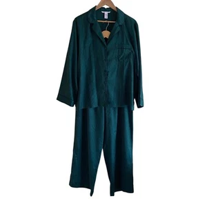Victoria's Secret Emerald Green Satin Pajama Set Woman Large Pocket Luxury NEW - Picture 1 of 24