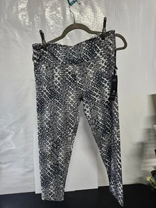 NWT Womens Velocity Yoga Pants Wicking Moisture Conttol Honey Cone Gray Size... - Picture 1 of 14