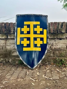 Medieval Knight Shield | Pointed Shield For Medieval Knight Costume | Battle - Picture 1 of 7