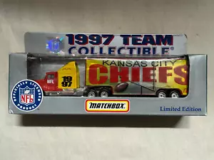 1997 NFL Team Collectible Kansas City Chiefs Matchbox Truck-Limited Edition - Picture 1 of 4
