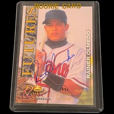 Rainer Olmedo auto /6995 Baseball Card (Cincinnati Reds) 2001 Royal Rookies #19