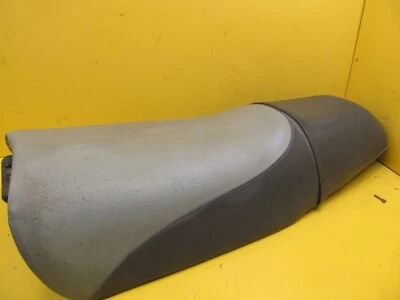 Asiento Kawasaki 900 STS año 2001 color verde/beige 53001-3744-PC Foto 1 de 4