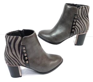 Botines Lotus negros imitación gamuza estampado cebra tacón tachonado Reino Unido 3 PVP £52.99 - Imagen 1 de 8