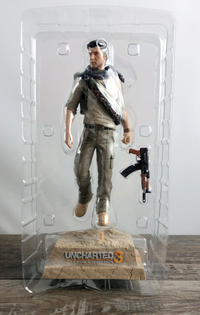 Uncharted 3: Drake`s Deception/ Nathan Drake Premium Format Figure