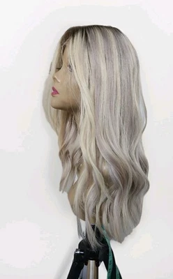 "PELUCA TOP ENCAJE RUBIO PLATINO RAÍCES CENIZA CABELLO BRASILEÑO HUMANO 22"" M GORRA" Foto 1 de 4