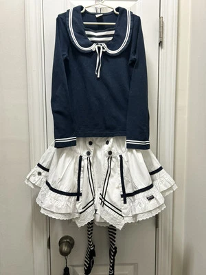 JUEGO DE 5 PIEZAS*RARO JOTTUM Encantador, Náutico*3 Tops, Falda, Medias—Talla 128, EE. UU. 7-8 Foto 1 de 4