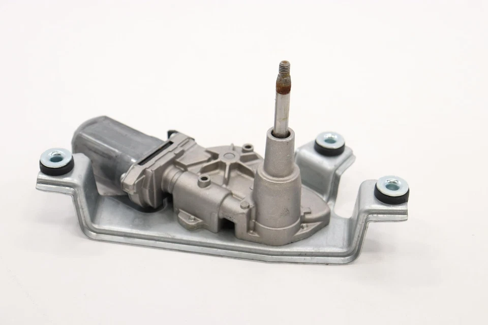 2020 - 2025 CHRYSLER VOYAGER REAR LIFTGATE TAILGATE WIPER MOTOR OEM - Image 1 of 4