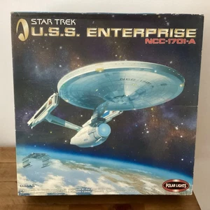 Polarlichter Star Trek U.S.S. Enterprise NCC-1701-A - Modellbausatz im Maßstab 1:350 - Bild 1 von 8