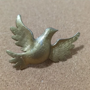 Vintage Flying Dove Lapel Pin Back Large Size Bronze Tone - Picture 1 of 3