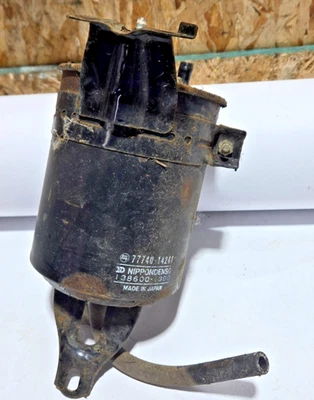 78-80 TOYOTA CELICA SUPRA LATA DE CARVÃO 20R 22R 4ME 77740-14241 FABRICANTE DE EQUIPAMENTO ORIGINAL - Imagem 1 de 3