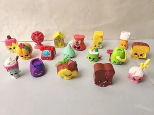 Lot 17 Shopkins Season 3 Figuren Toasty Bread, Taco Terri, Moo Shake, Vicky Vac+ - Bild 1 von 19
