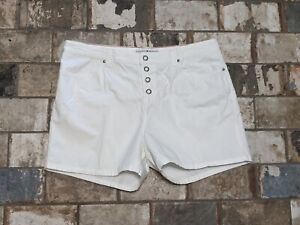Tommy Hilfiger Women's Size 14 White Shorts