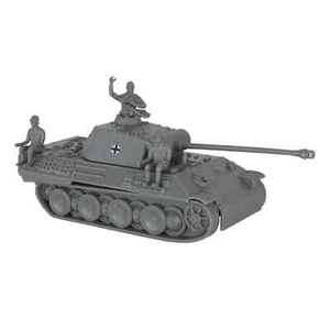 BMC CTS WW2 German Panther V Tank Classic Toy Soldier GRAY Plastic Army Vehicle - Picture 1 of 5