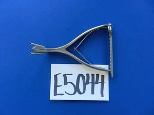 E5044 Innomed 1872 Calcaneal Standard 2.8mm Spreader 17.8cm Overall Length - Picture 1 of 4