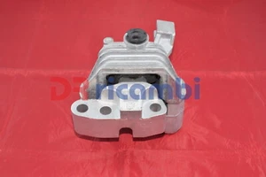 SUPPORTO MOTORE LATO DISTRIBUZIONE ANT. ALFA ROMEO GIULIETTA - ALFA 51888091 - Picture 1 of 6