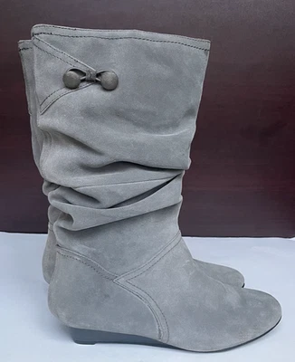 White Mountain Gray Suede Leather Pull On Boots Women’s Size 8.5 - Image 1 of 4