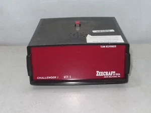 Zeecraft DISCOVER Hand Buzzer System Up To 8 Players! Quiz Bowl Trivia/School - Picture 1 of 3