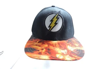 Flash hat with the emblem and flames snapback - Picture 1 of 8