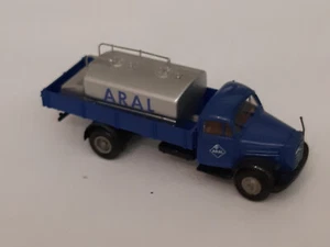 Brekina 4319 Borgward B 4500 Pritsche mit Aufsatztank Öltank Aral HO 1:87 - Imagen 1 de 1