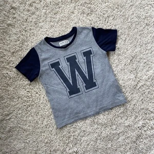 Zara Boys Short Sleeve W T-Shirt Size 4 - Picture 1 of 9