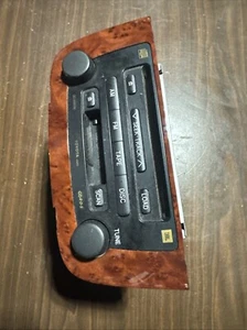 Toyota Highlander Radio CD Player With Navigation Face ID A56833 04 05 06 07 - Foto 1 di 8