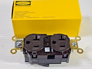 Receptáculo de hoja recta Hubbell HBL5362ST DPLX grado industrial 20A/125V - NUEVO - Imagen 1 de 11