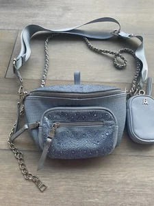 Steve Madden Maxima Crossbody Bag Blau Bauchtasche Bling - Bild 1 von 4