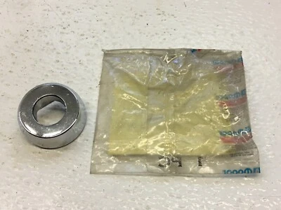 Mopar NOS 1967 Dodge Polara Monaco Antenna Bezel 2770977 - Изображение 1 из 4