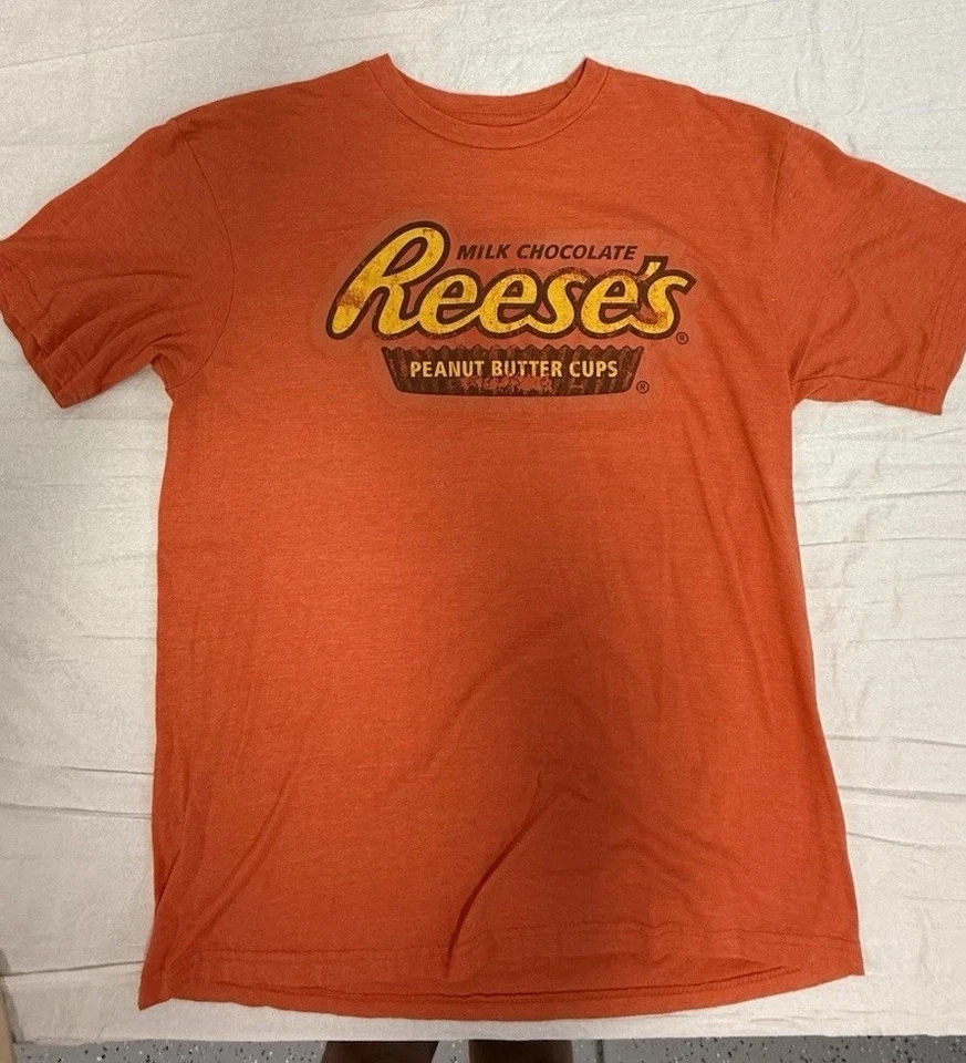 Vintage 1980's Reese’s Peanut Butter Cups two great tastes snack T-shirt L - Image 1 of 4