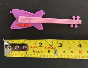 Accesorio de guitarra Winx Club Musa rosa y morado. Sin correa. - Imagen 1 de 5